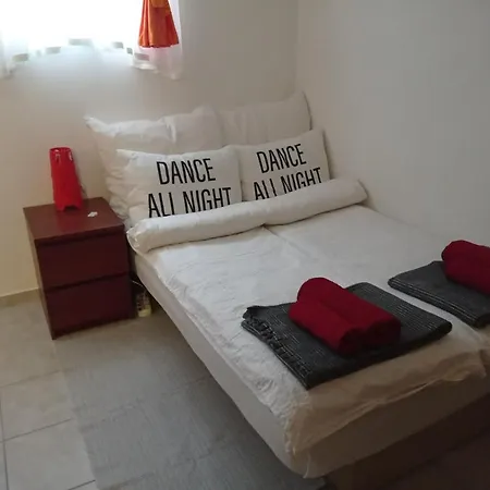 Minigarzon Apartment
