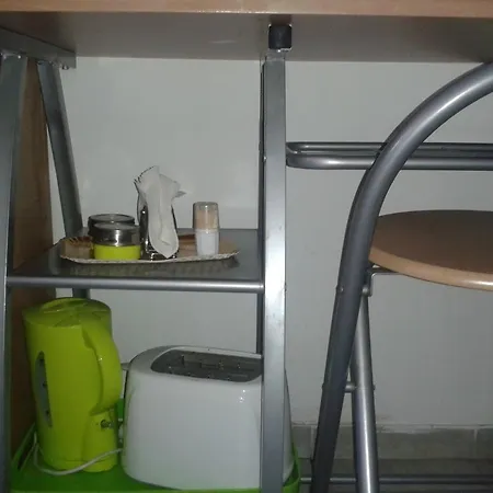 شقة Minigarzon بودابست